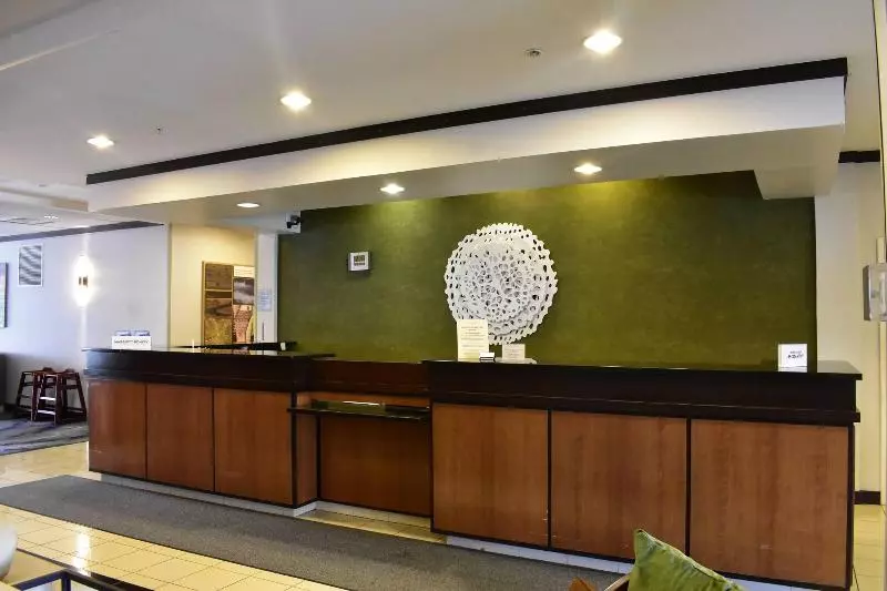호텔 Fairfield Inn And Suites By Marriott Strasburg Shenandoah Valley