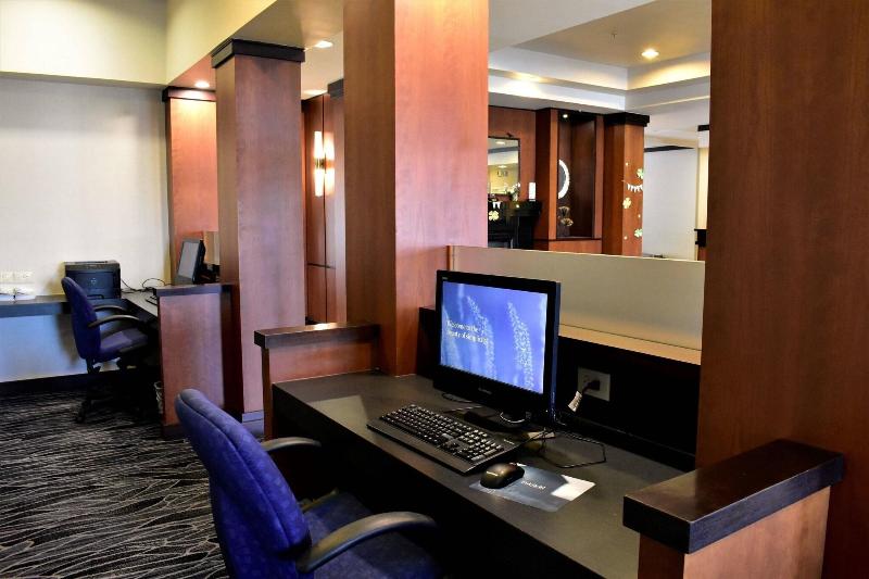 酒店 Fairfield Inn And Suites By Marriott Strasburg Shenandoah Valley