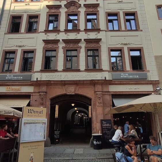 Hotel Five Elements Hostel Leipzig