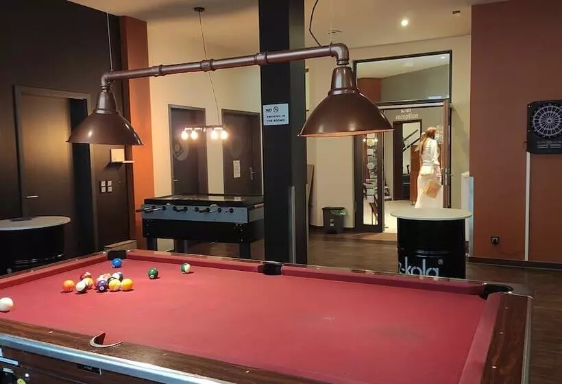 Otel Five Elements Hostel Leipzig