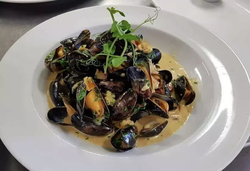 酒店 Fox And Goose Inn