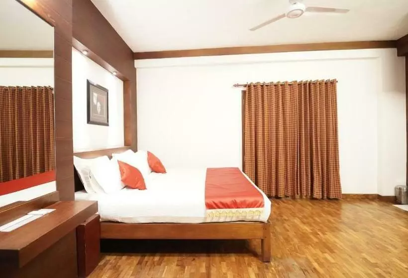 Hotel Green Ridge Munnar