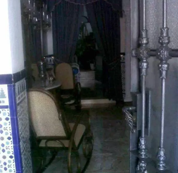 酒店 Hostal Medina