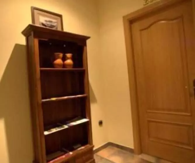 فندق Hostal Rural Elosta