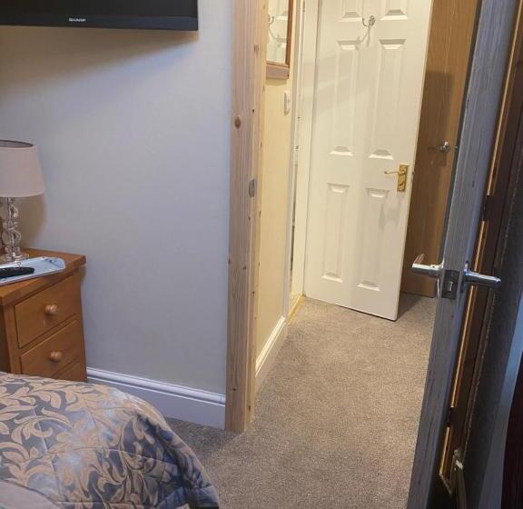 酒店 Melbourne Guest House