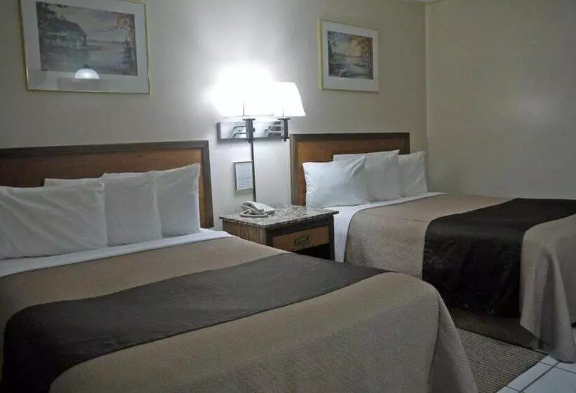 בית מלון כפרי Newmarket Inn