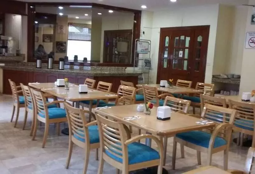 هتل & Suites Real Del Lago