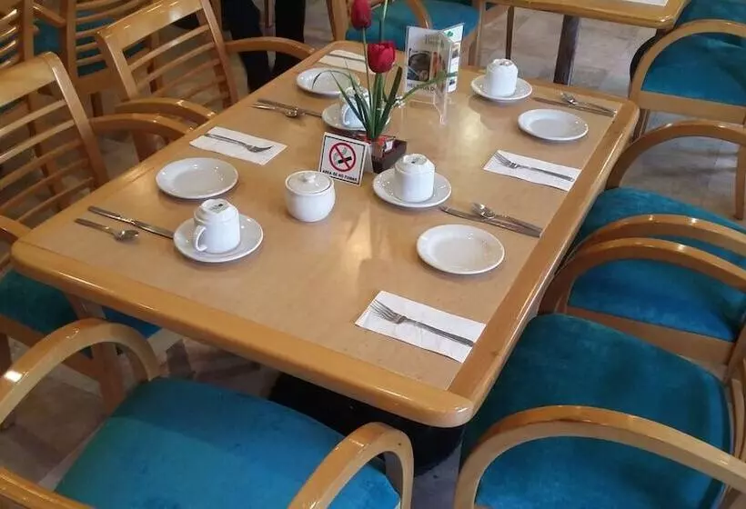 هتل & Suites Real Del Lago