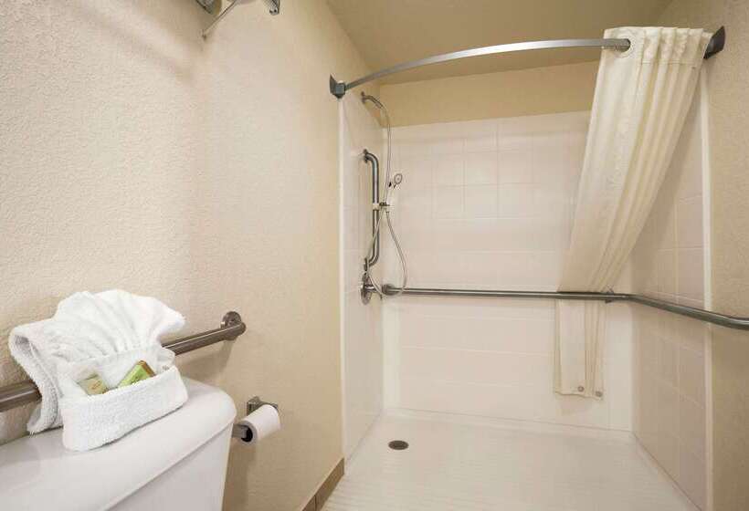 בית מלון כפרי Super 8 By Wyndham Woodward