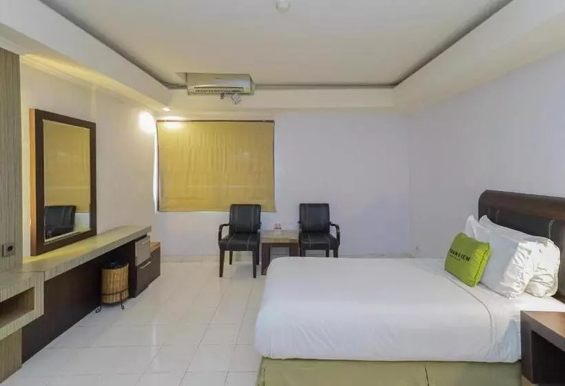 Urbanview Hotel Taman Suci Denpasar Bali