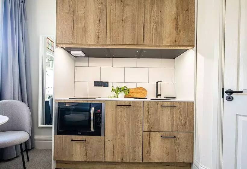 בית מלון כפרי The Belmont  Harrogate Stays