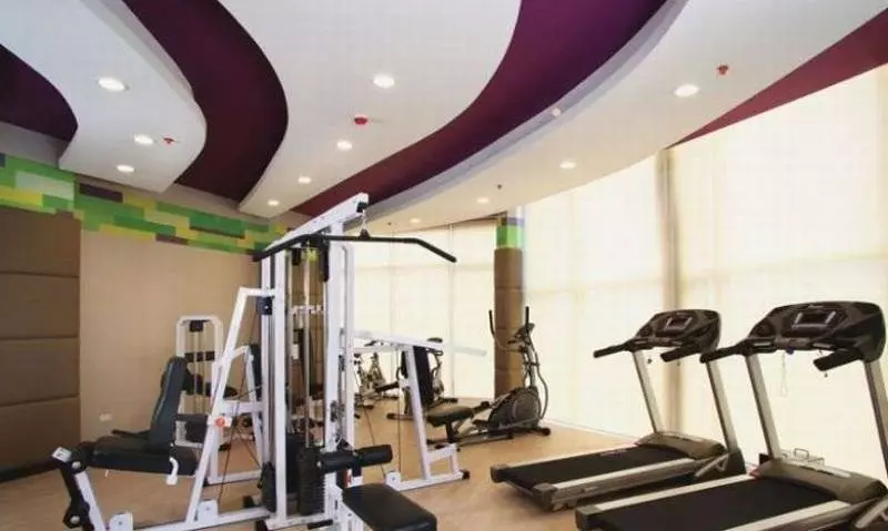 호텔 The Exchange Regency Residence