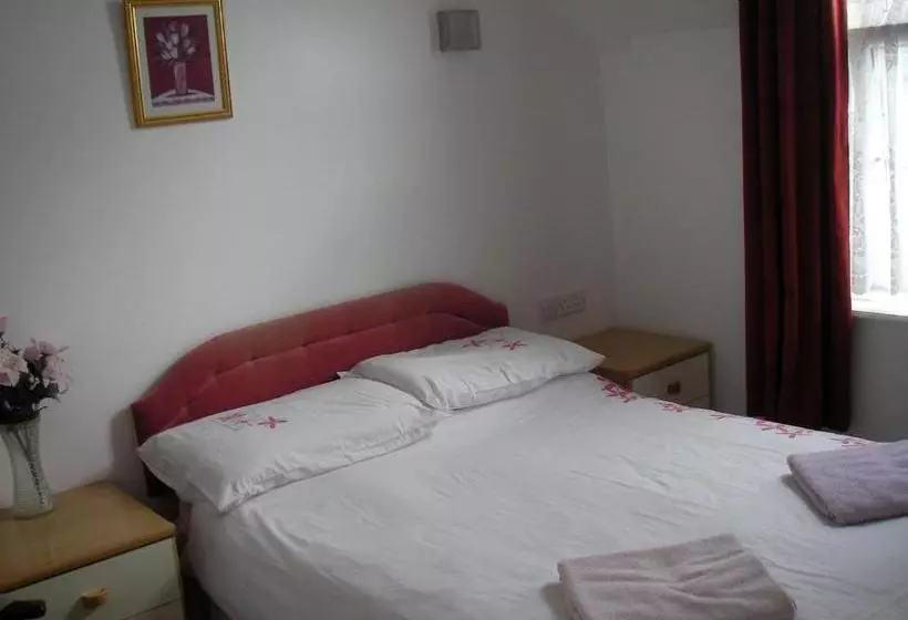 Отель The Melrose