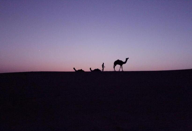 فندق The Silk Route