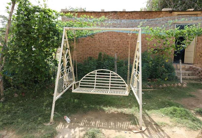 فندق The Silk Route