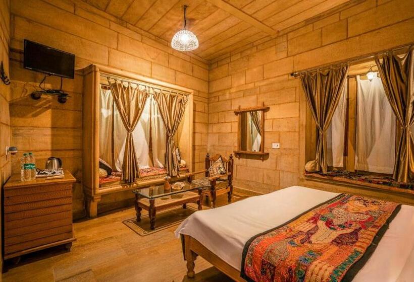 فندق The Silk Route