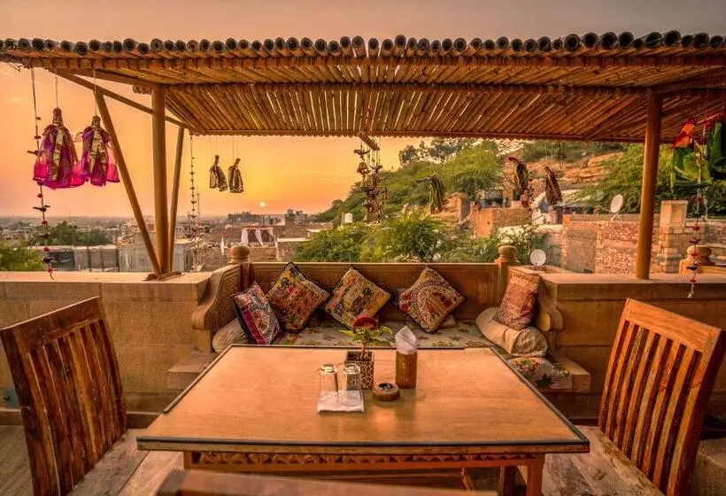 Hotel The Silk Route