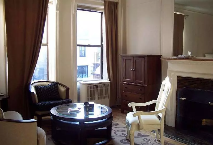민박 Upper West Side Brownstone