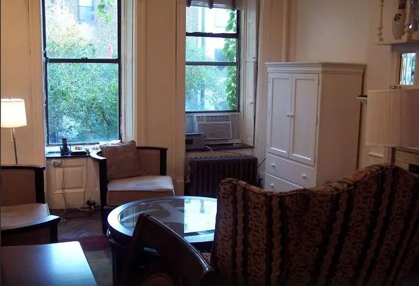 민박 Upper West Side Brownstone