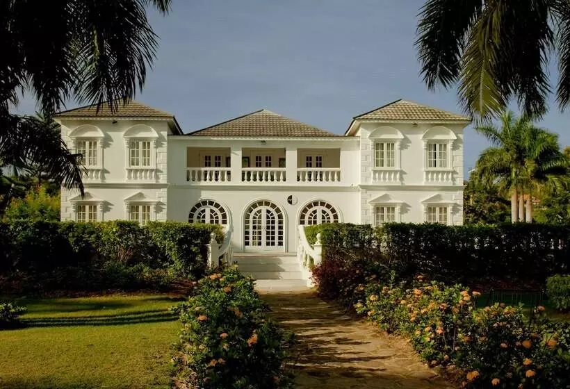 Rose Hall Villas By Half Moon