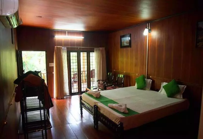 호텔 Backwater Retreat   Honeymoon House