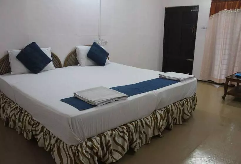 호텔 Backwater Retreat   Honeymoon House