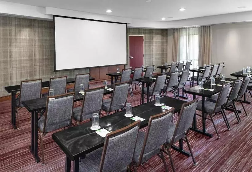 Отель Courtyard Bethlehem Lehigh Valley/i78