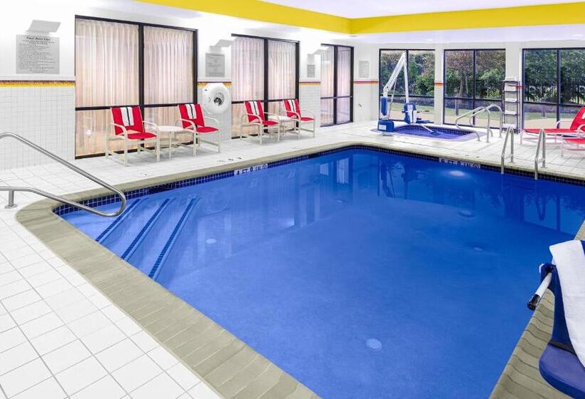 Отель Courtyard Bethlehem Lehigh Valley/i78