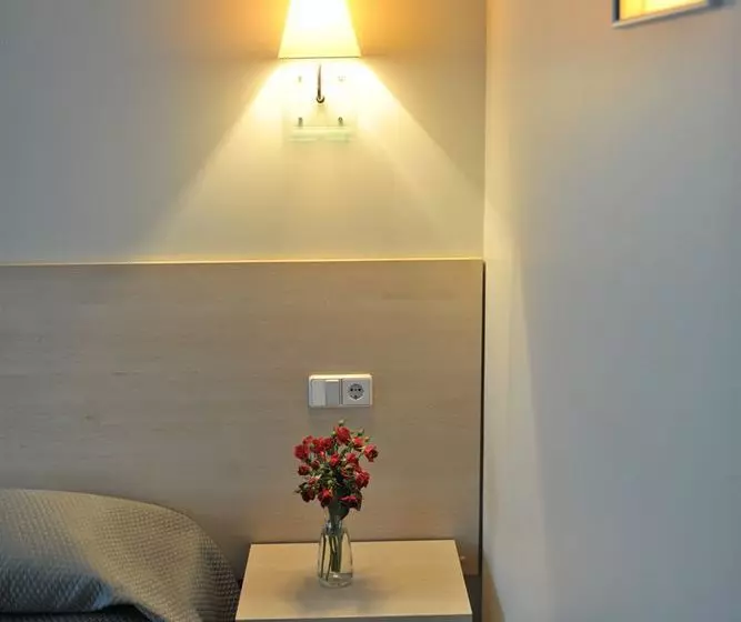 eLoftHOTEL
