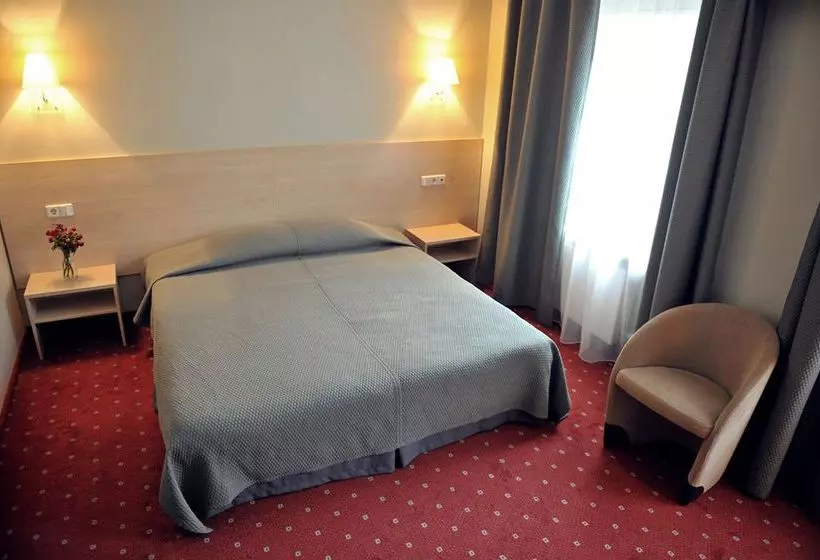 eLoftHOTEL