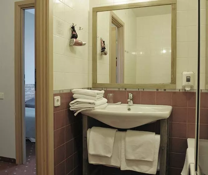 eLoftHOTEL