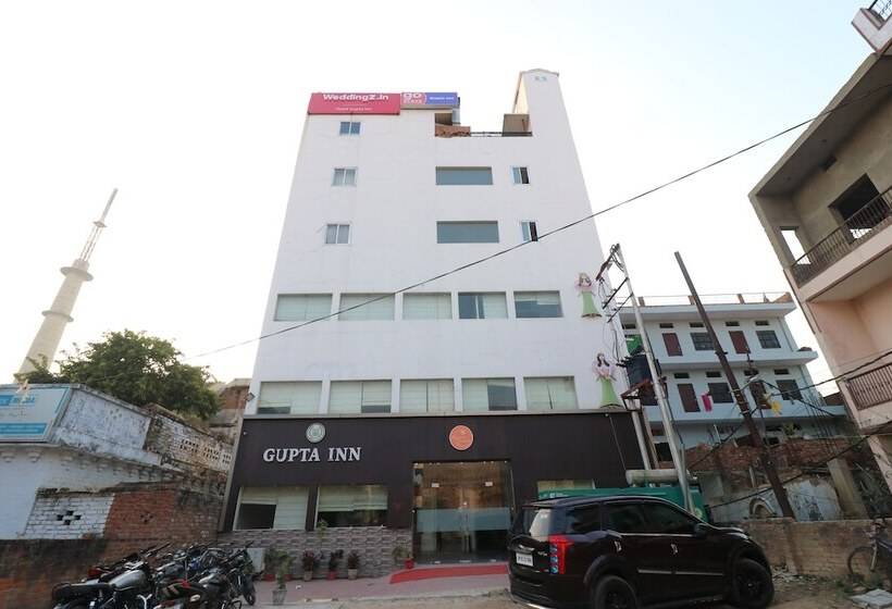 هتل Gupta Inn