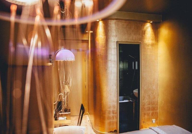 Le Petit Beaumarchais Hotel & Spa