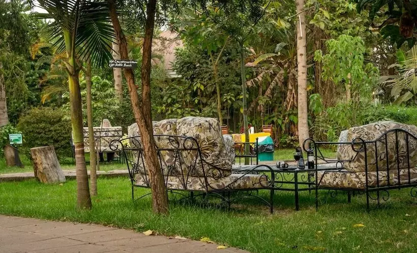 هتل Arusha Planet Lodge