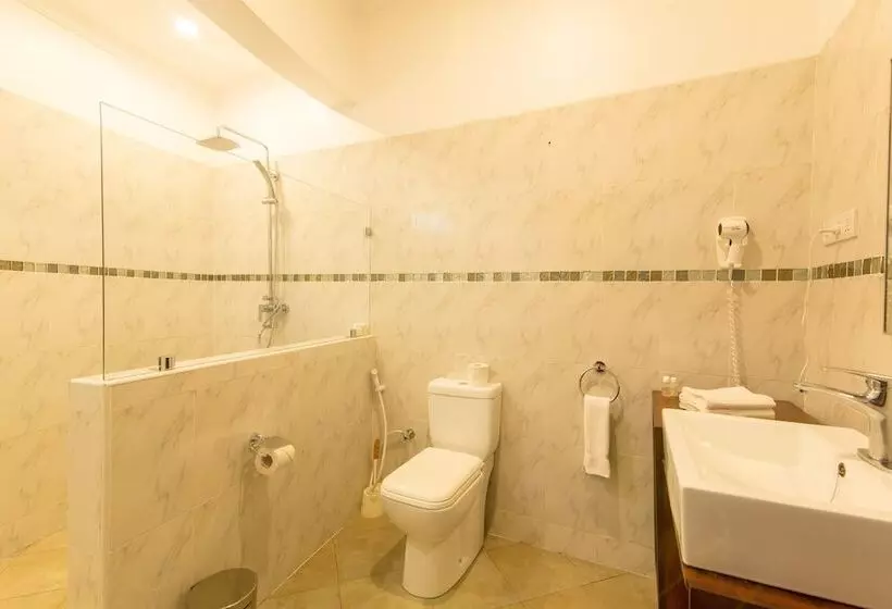 هتل Arusha Planet Lodge