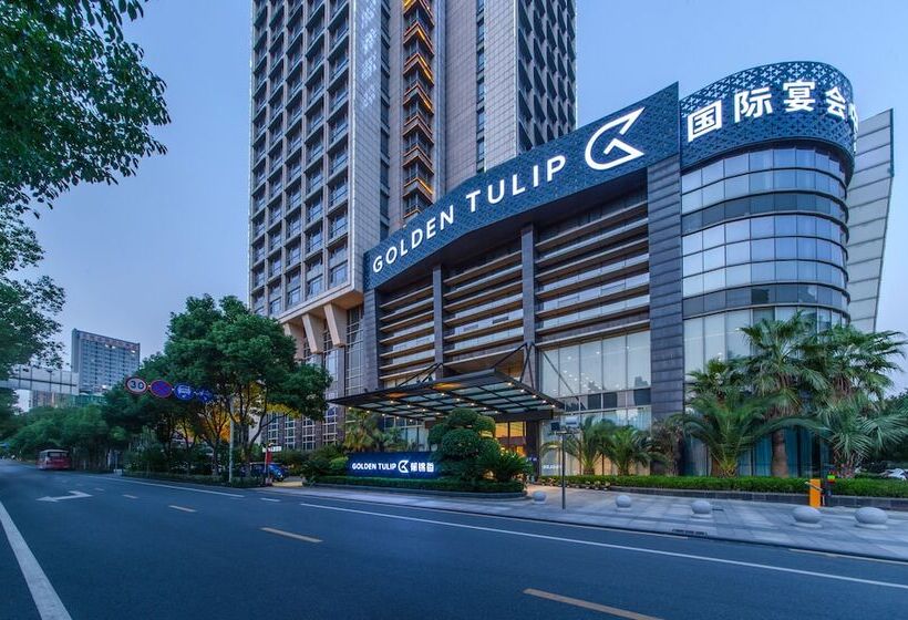 Hotell Golden Tulip Wuhan Wangjiawan