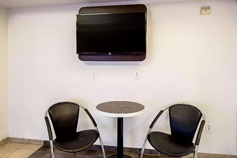 Motel 6 Anchorage, Ak Midtown