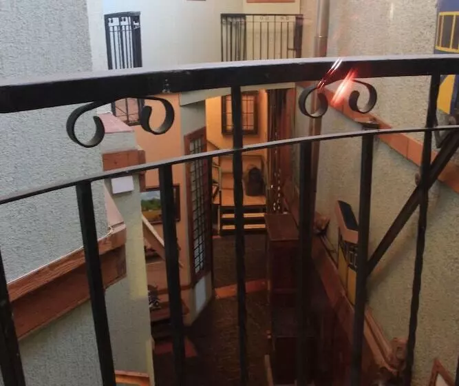 Rc Decoart Hotel Boutique