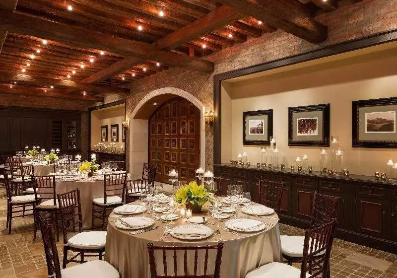 Курорт Fairmont Grand Del Mar