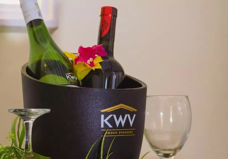 Курорт Hakuna Majiwe Beach Lodge