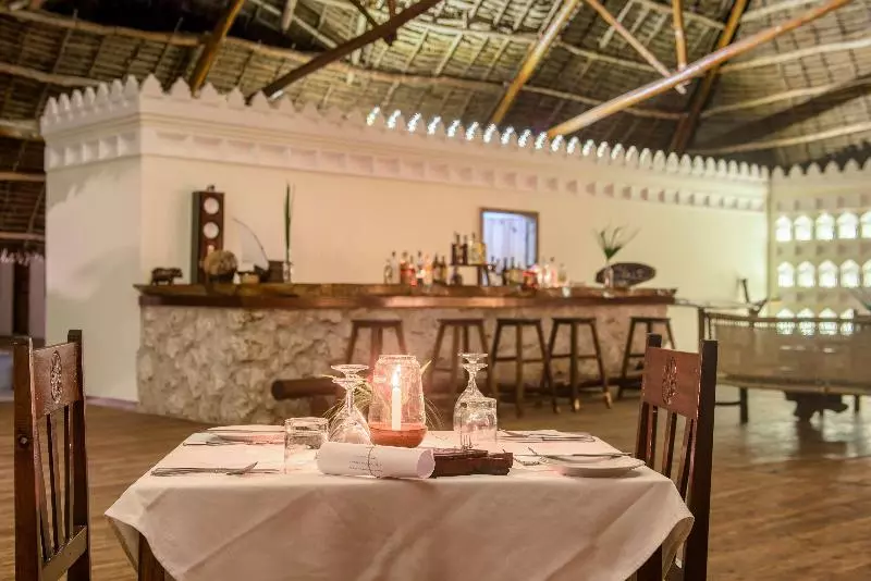 Курорт Hakuna Majiwe Beach Lodge