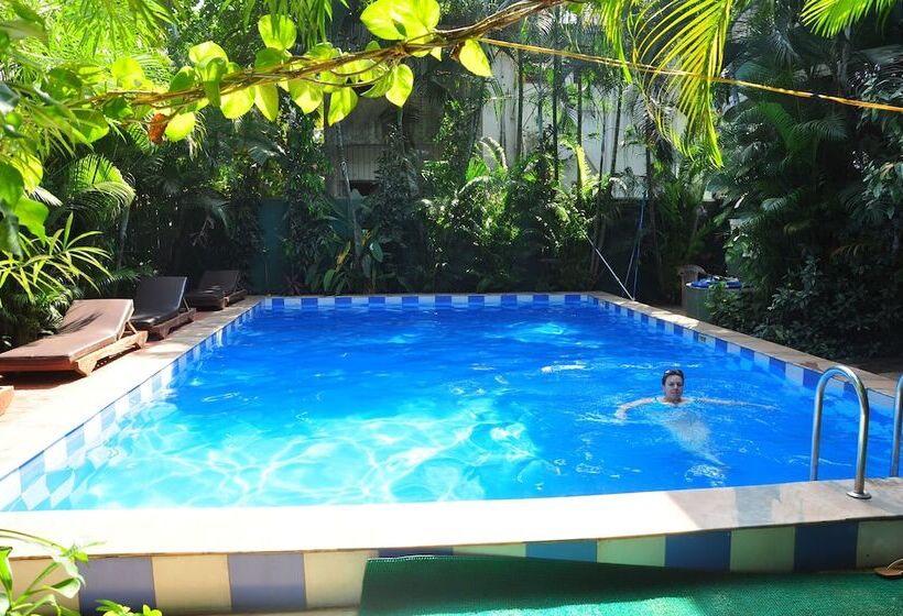 Villa Theresa Beach Resort