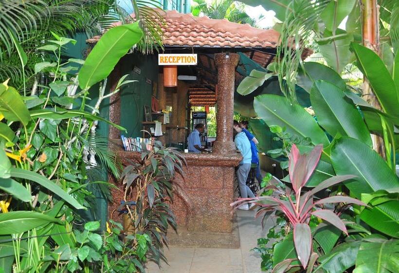 Villa Theresa Beach Resort