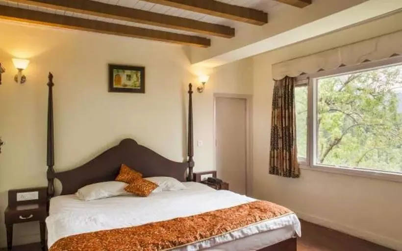 Alps Resort Dalhousie