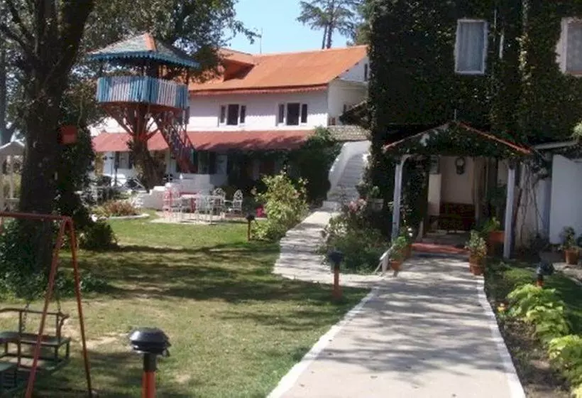 Alps Resort Dalhousie