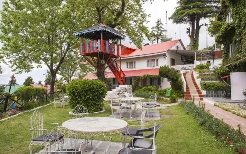 Alps Resort Dalhousie