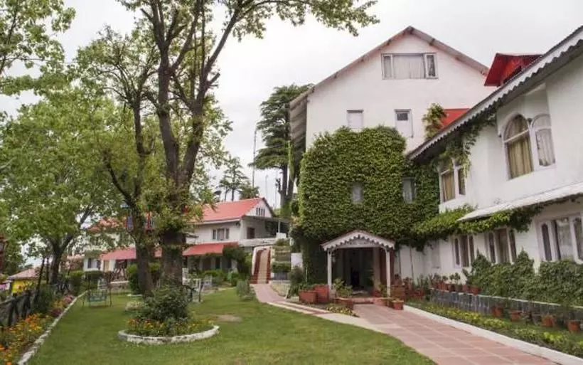 Alps Resort Dalhousie