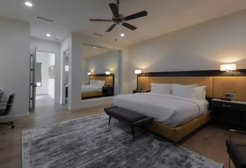 The Bungalows On Shary, Mission Mcallen