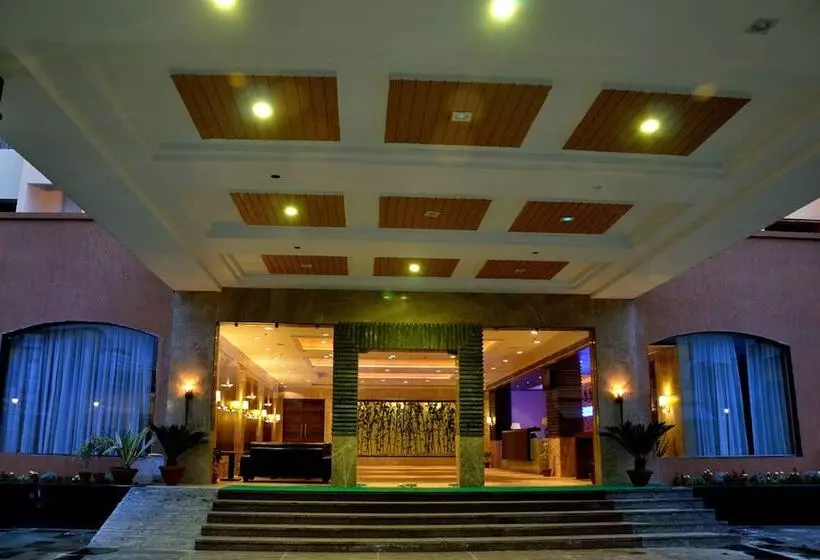 酒店 Cambay Sapphire Neemrana