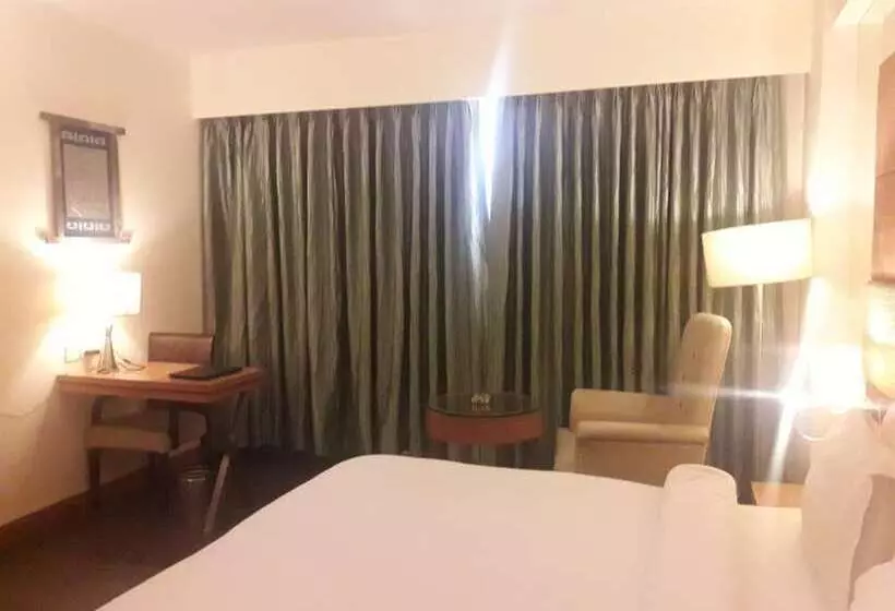 酒店 Cambay Sapphire Neemrana